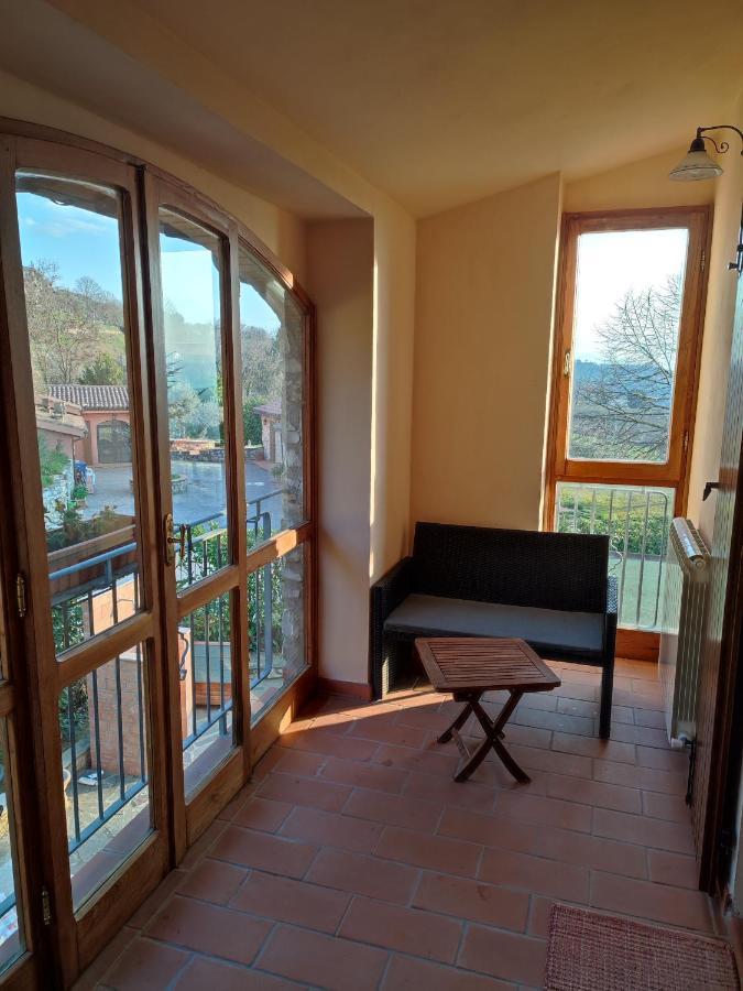 B&B Casale Roshlee Gualdo Cattaneo Bagian luar foto