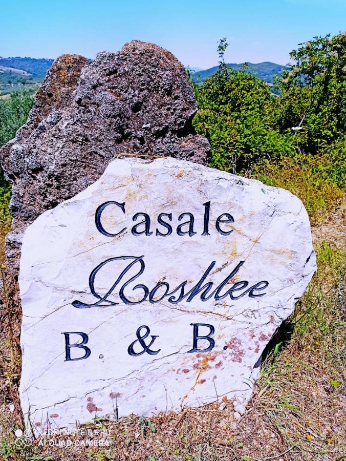 B&B Casale Roshlee Gualdo Cattaneo Bagian luar foto